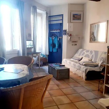 شقة T3 De Charme A 20 M De La Centre Village *